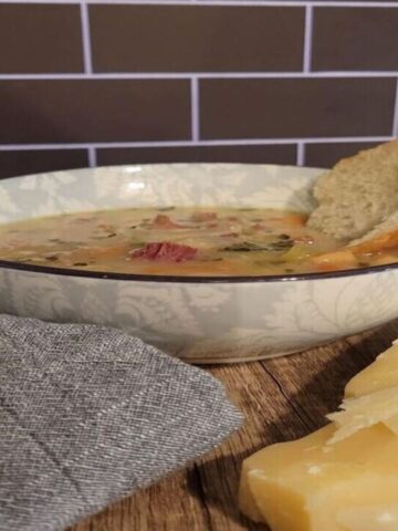 finished white bean and ham soup with bread