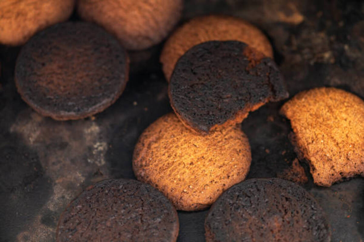 Burnt Cookies-Recipes suck